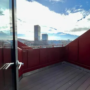 Cozy Private Terrace Flat In Central Gothenburg
